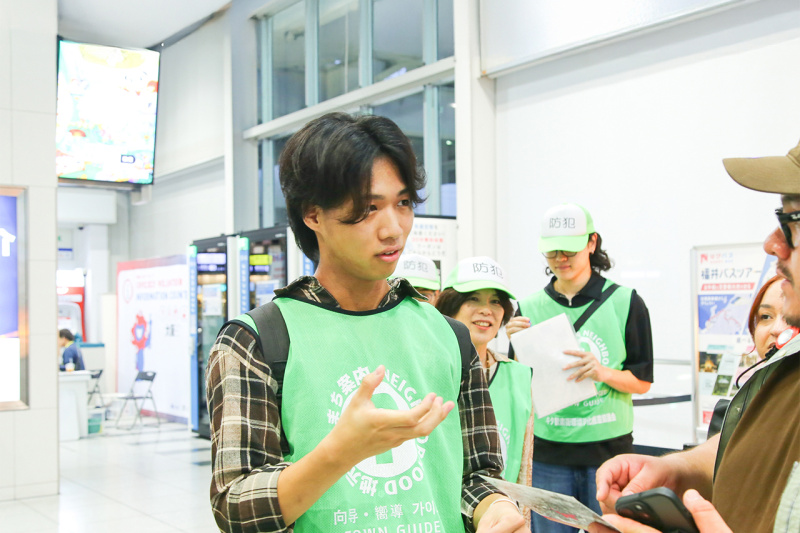 梅田まち案内エスコート