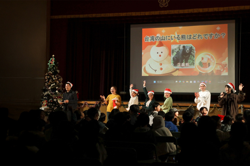 大阪市立豊仁小学校
クリスマス会